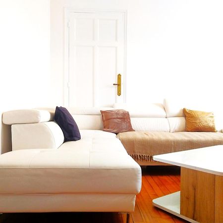 Chambre Privee Et Spacieuse Au Sein D'Un Logement Partage - Central, Quartier Villebourbon - 3 Chambres Doubles - 2 Balcons - Places De Stationnements Gratuites - 5 Min A Pied Gare Et Hypercentre مونْتوبا المظهر الخارجي الصورة