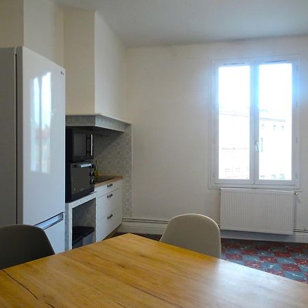 Chambre Privee Et Spacieuse Au Sein D'Un Logement Partage - Central, Quartier Villebourbon - 3 Chambres Doubles - 2 Balcons - Places De Stationnements Gratuites - 5 Min A Pied Gare Et Hypercentre مونْتوبا المظهر الخارجي الصورة