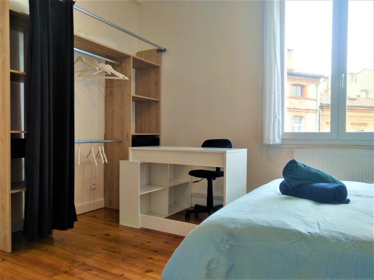 Chambre Privee Et Spacieuse Au Sein D'Un Logement Partage - Central, Quartier Villebourbon - 3 Chambres Doubles - 2 Balcons - Places De Stationnements Gratuites - 5 Min A Pied Gare Et Hypercentre مونْتوبا المظهر الخارجي الصورة